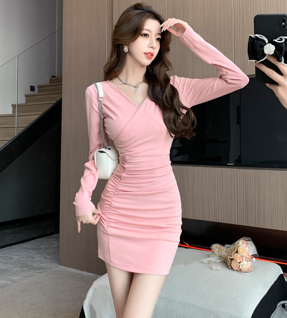 Fold package hip enticement pinched waist bottoming dress