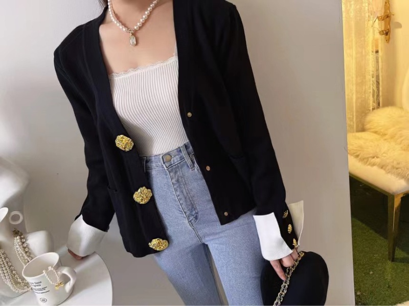 Korean style coat mixed colors sweater