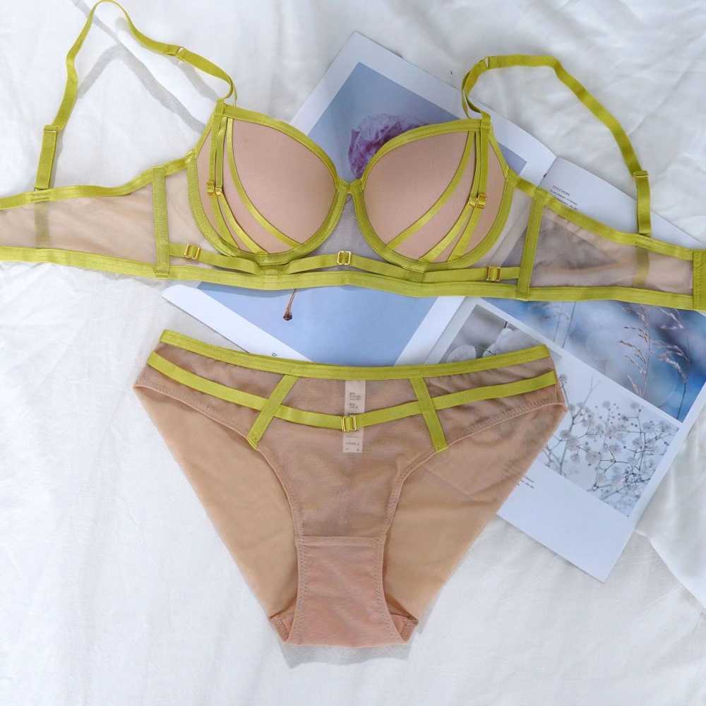 Bandage small chest Bra mixed colors sexy Lingerie a set