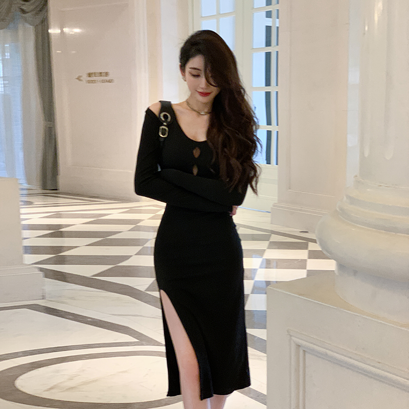 Hollow slim temperament autumn black niche dress for women