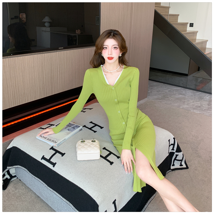 Pseudo-two knitted apple-green dress