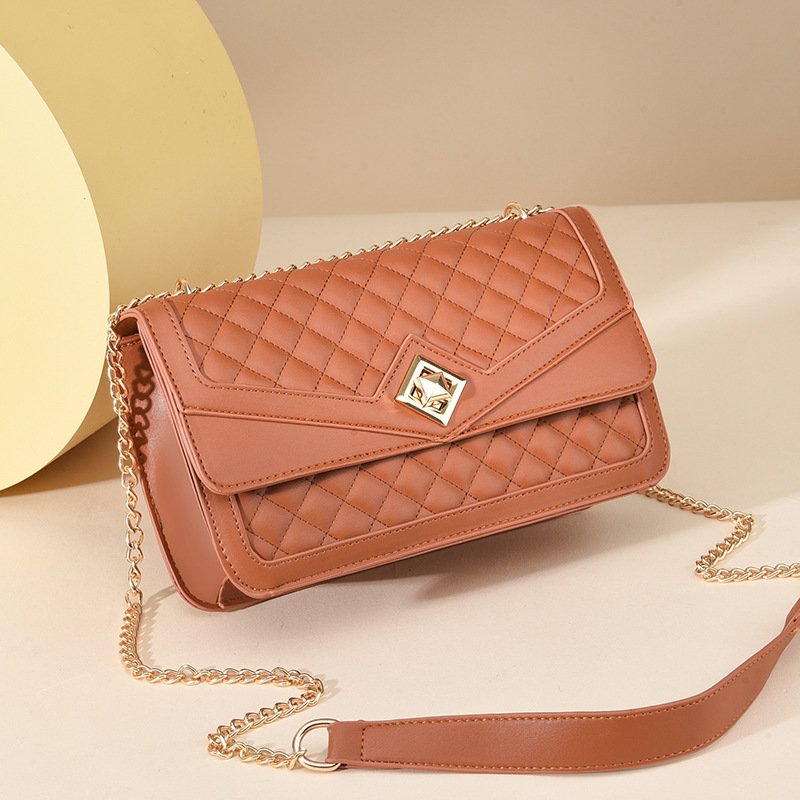 Gift fashion and elegant messenger fashion chain bag