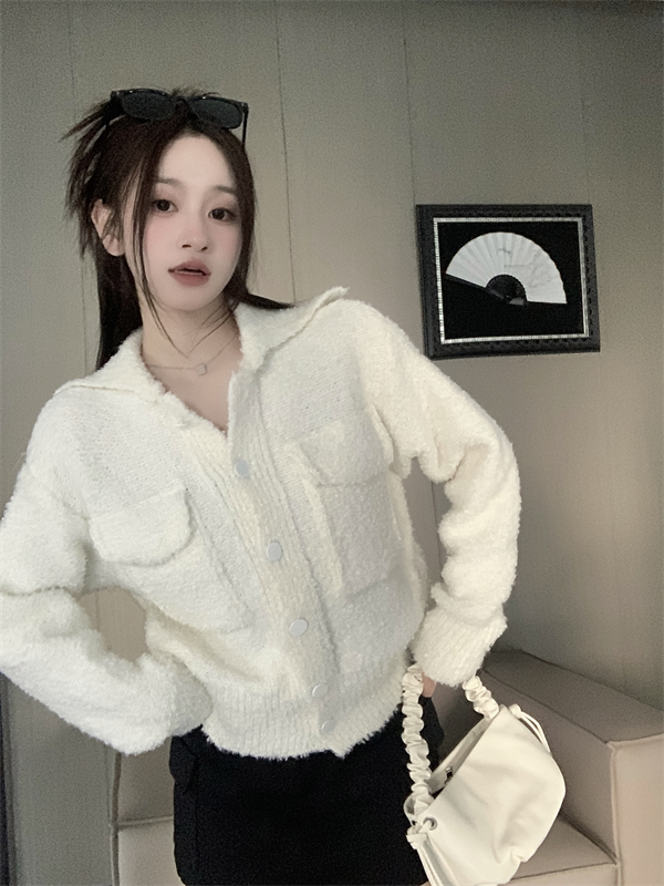 Thick white autumn and winter coat lapel short cardigan