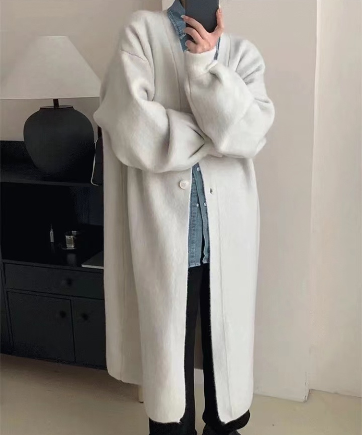 Long knitted sweater V-neck loose cardigan for women