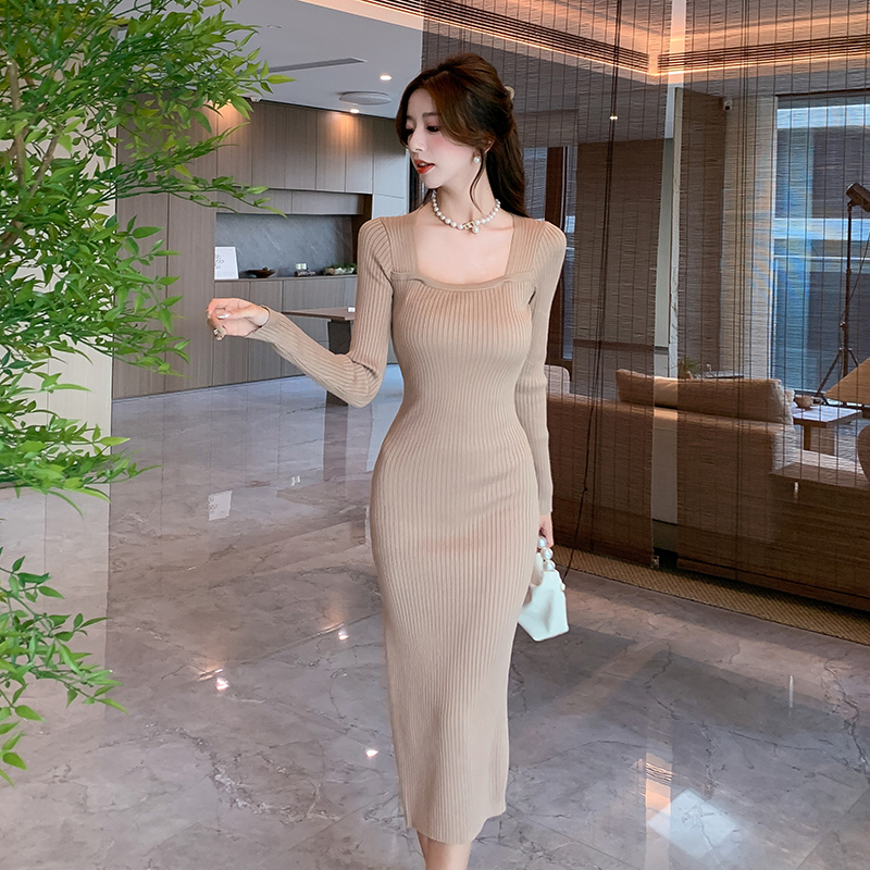 Pinched waist slim bottoming dress for women