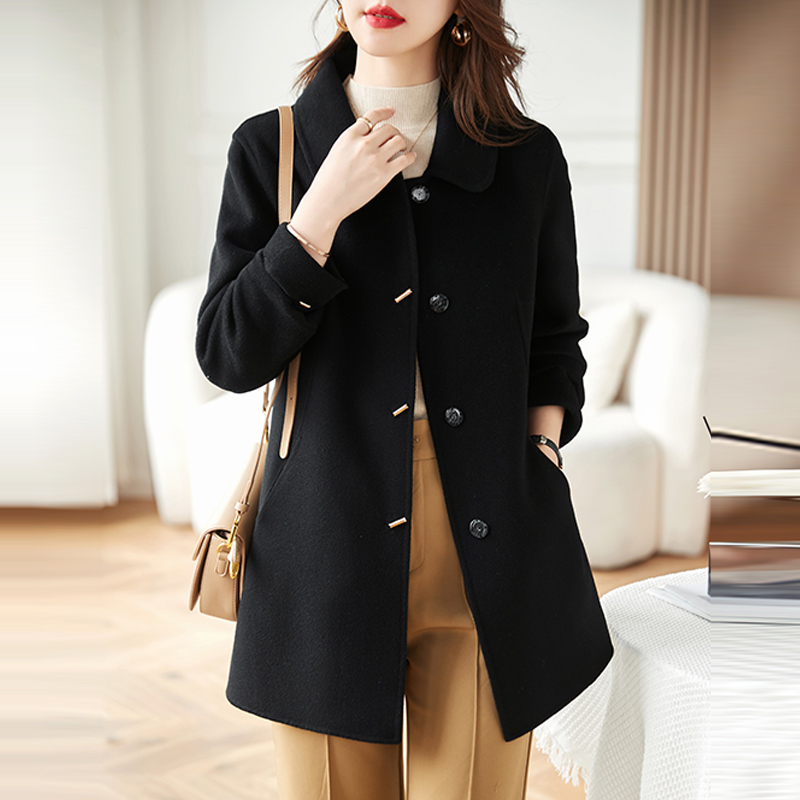 Autumn and winter overcoat woolen coat for women