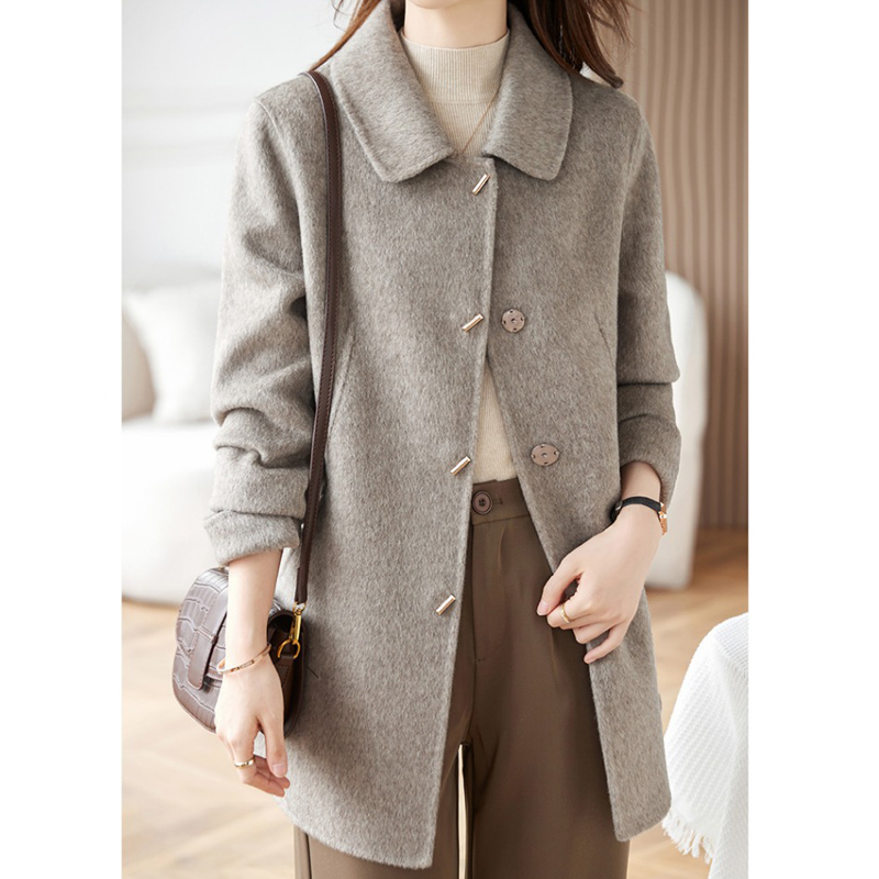 Autumn and winter overcoat woolen coat for women