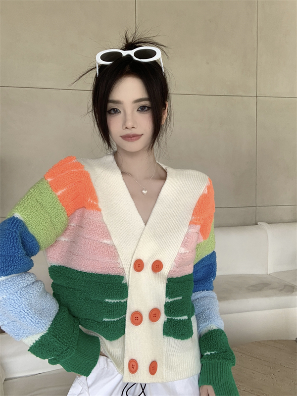 Rainbow V-neck short coat knitted chanelstyle sweater
