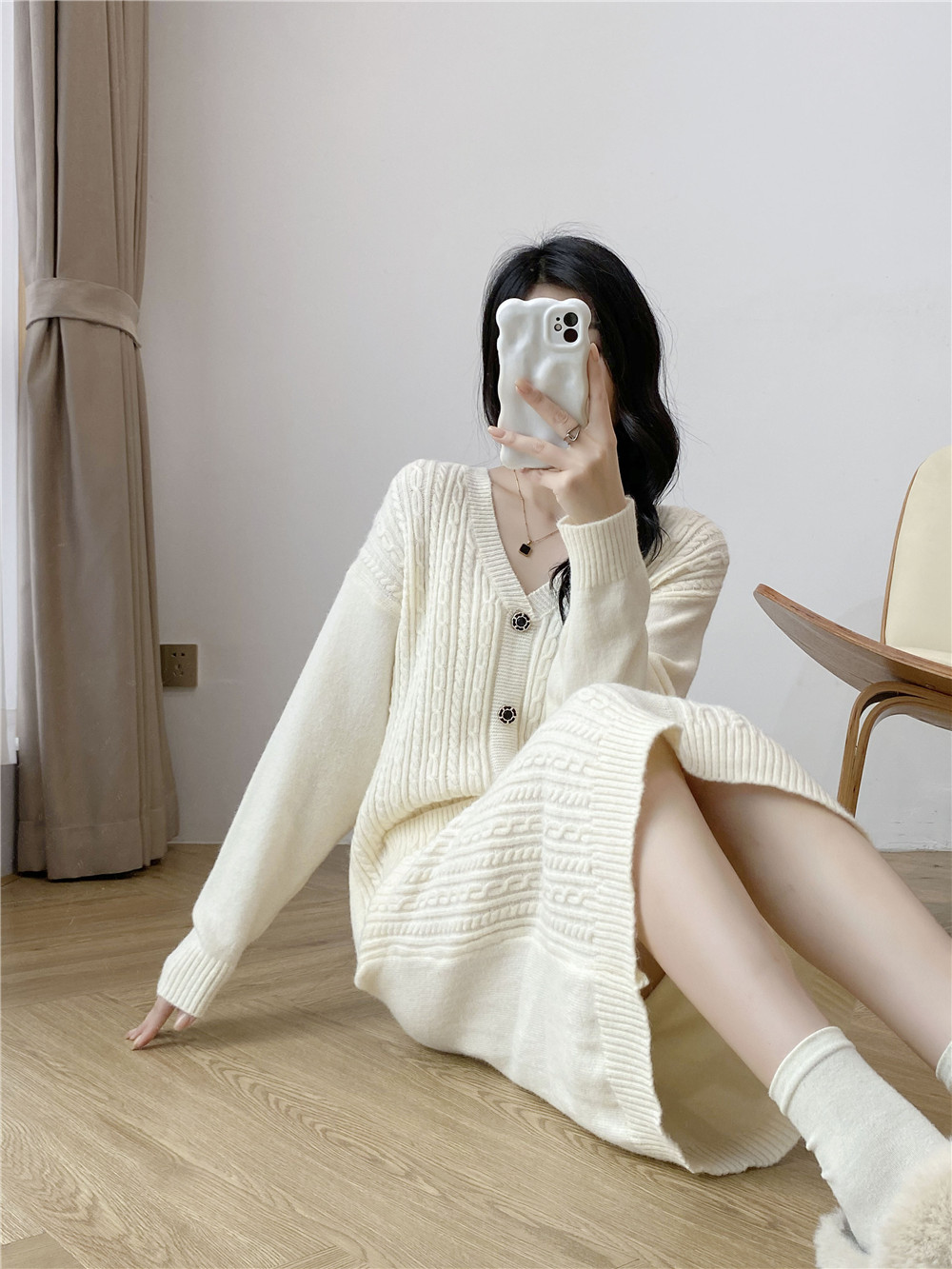 Long pocket dress wears outside knitted sweater dress