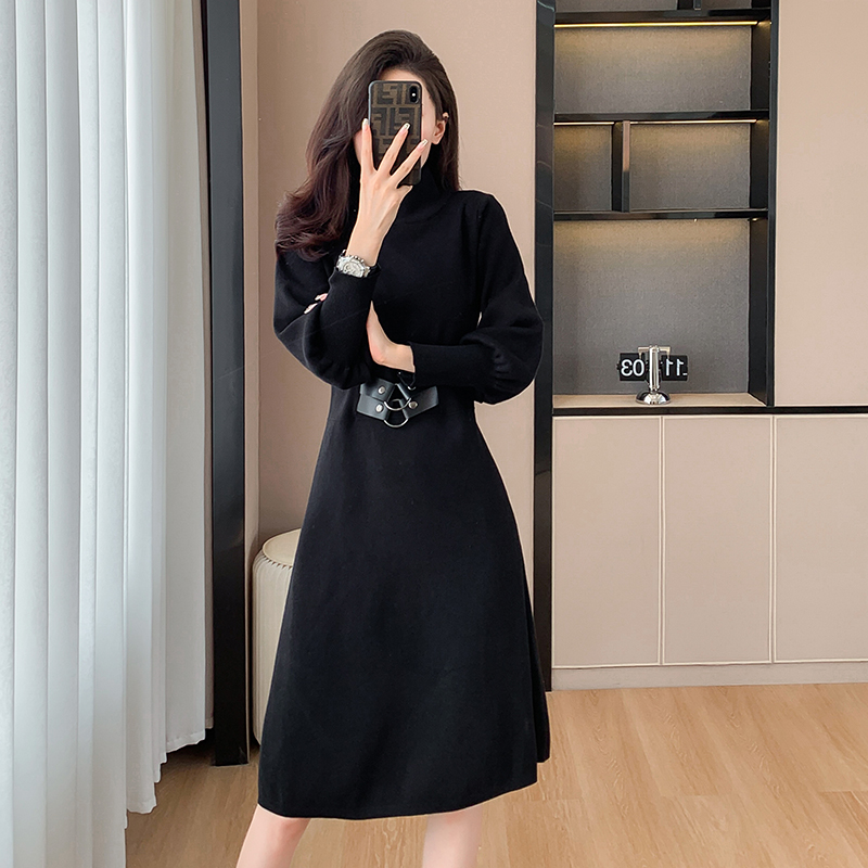 Temperament overcoat bottoming long dress