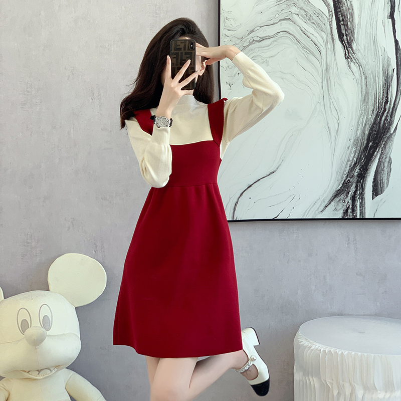 Knitted mixed colors temperament Pseudo-two dress