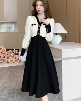 Slim Hepburn style dress V-neck autumn long dress for women