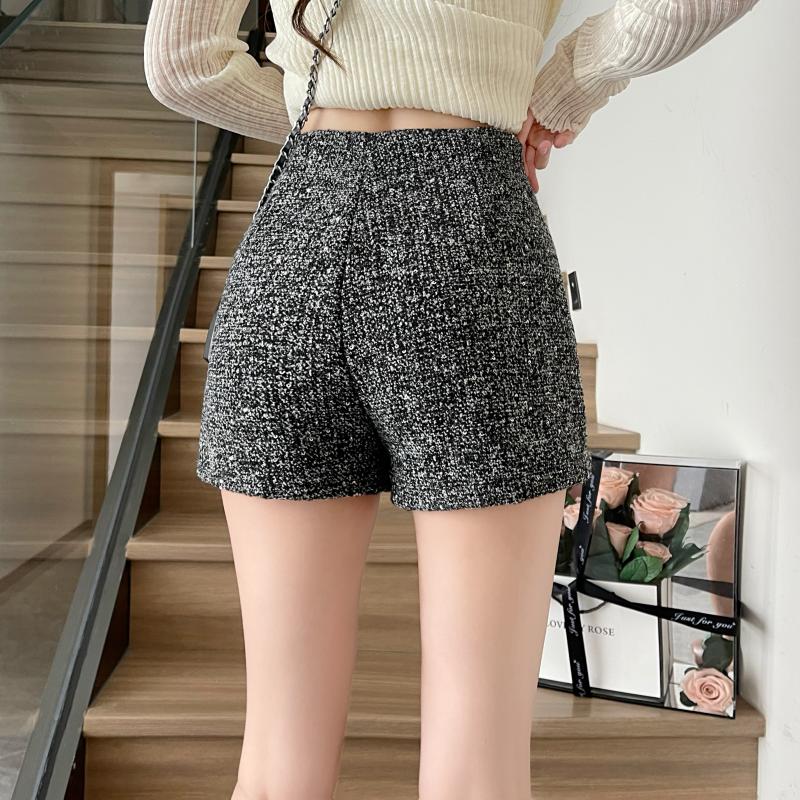 Chanelstyle coarse flower shorts wide leg casual pants