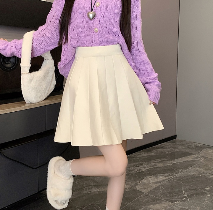 Knitted Korean style loose skirt A-line pleated short skirt