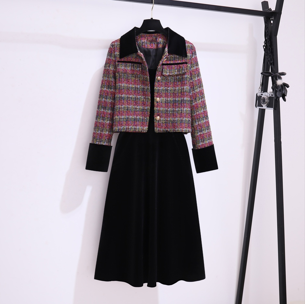 Temperament black dress Hepburn style autumn skirt
