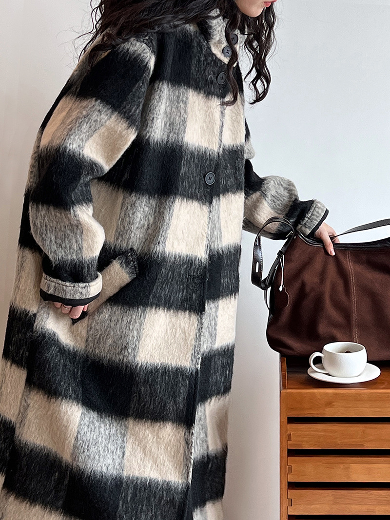 Korean style wool overcoat exceed knee plaid woolen coat