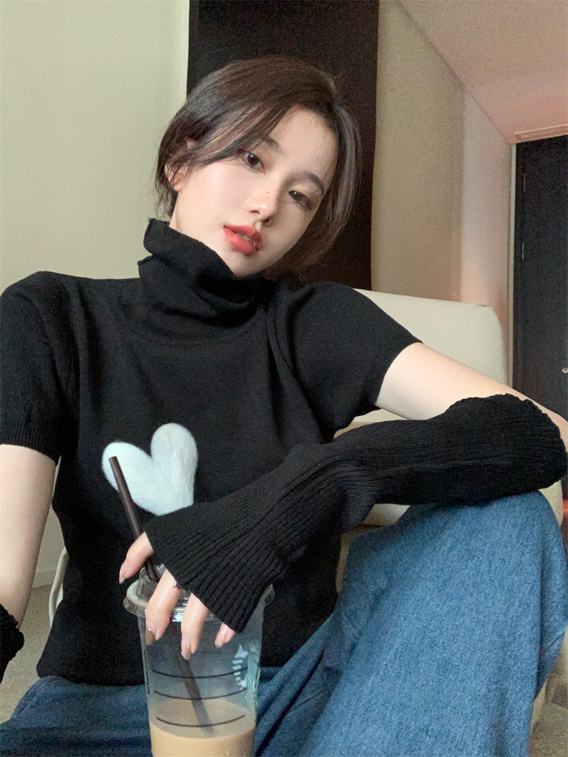 Heart autumn and winter detachable sleeve sweater for women