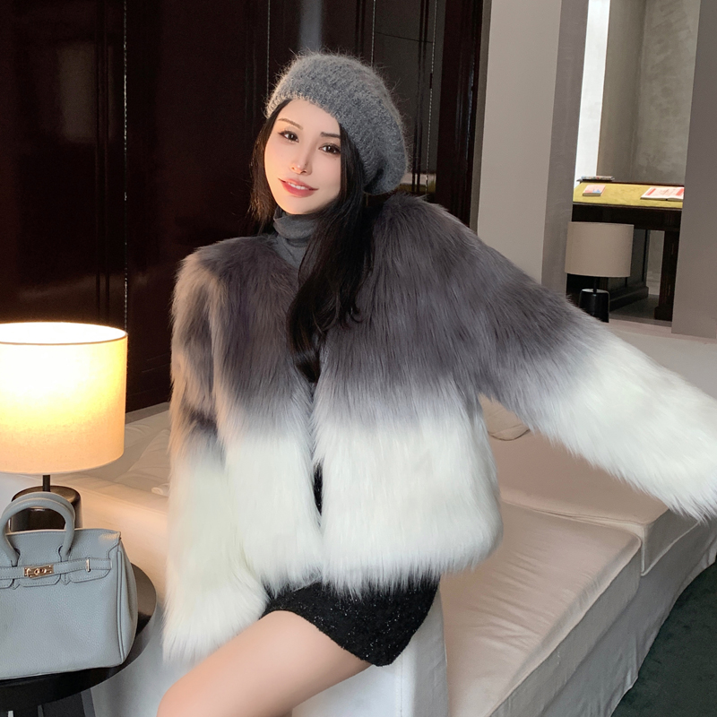 Fox fur gradient short fur coat light winter coat for women