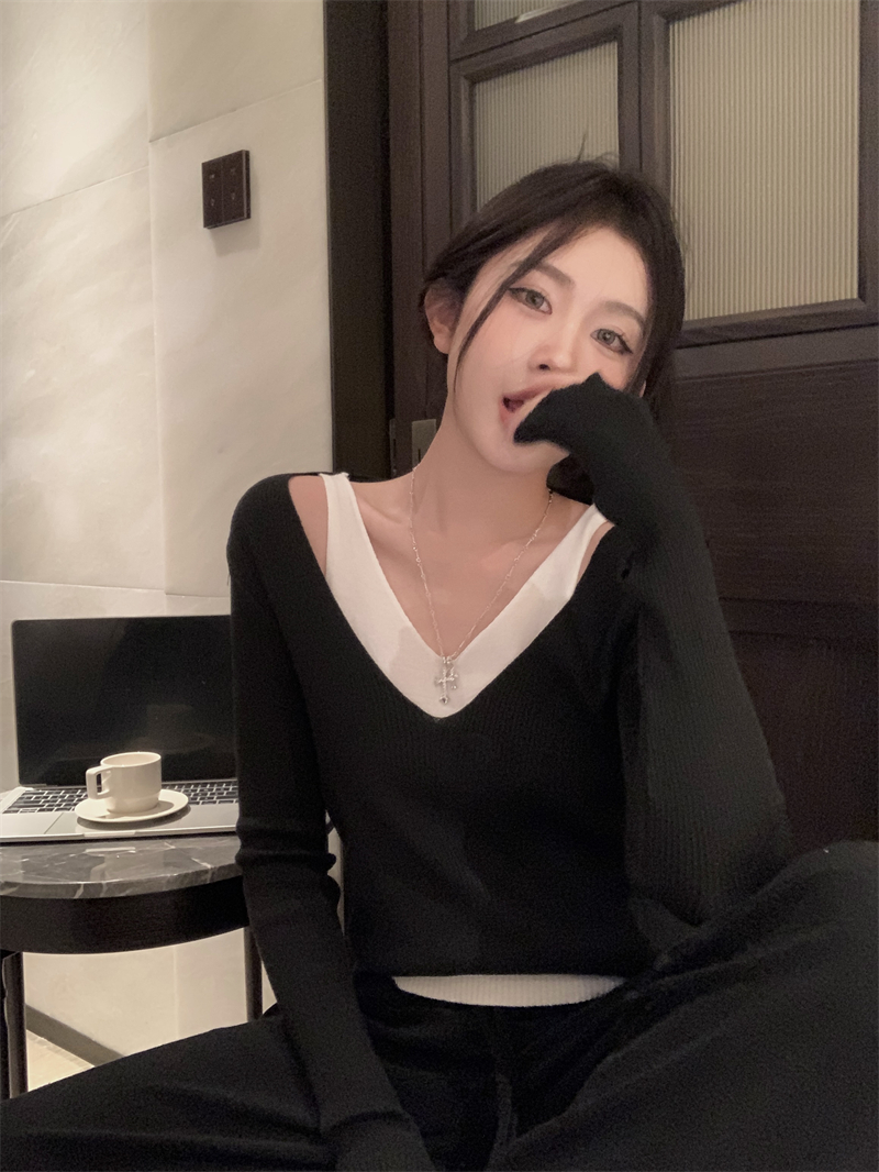Pseudo-two autumn and winter tops slim Casual sweater
