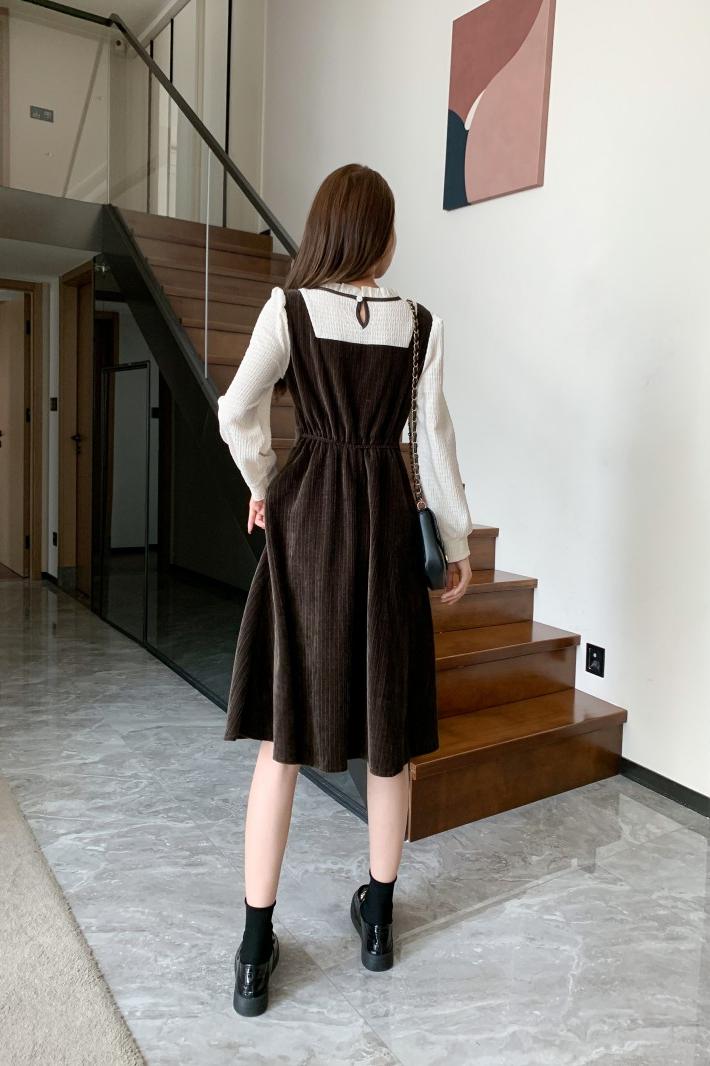 Wood ear collar bottoming chanelstyle dress