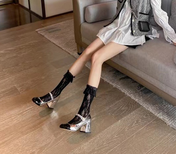 Splice high-heeled chanelstyle thick pearl shoes