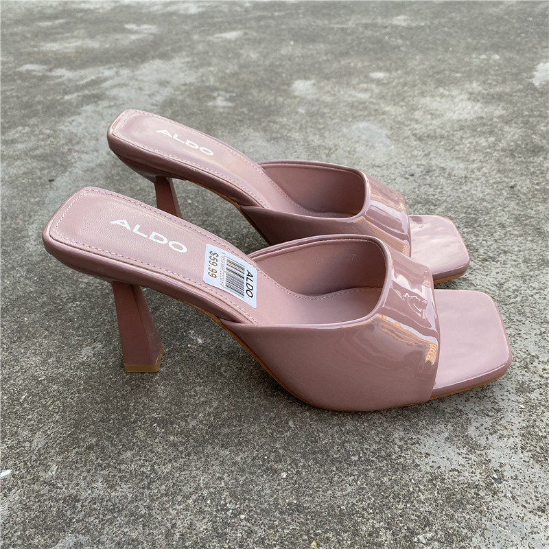 Wears outside slippers fashion sandals for women