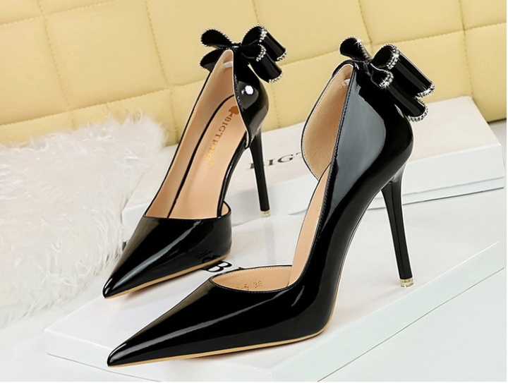 Fine-root low high-heeled shoes patent leather bow shoes