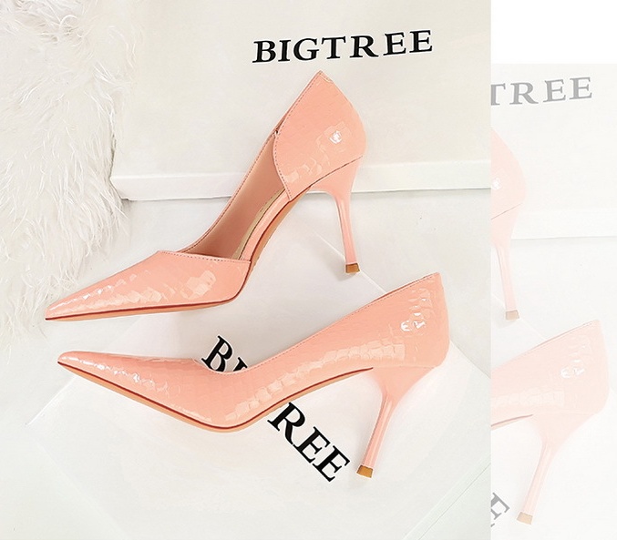 Hollow fashion stone pattern banquet shoes for women