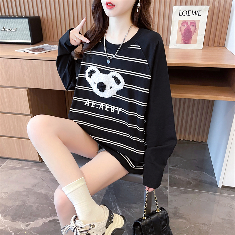 Cotton round neck autumn long sleeve student T-shirt for women