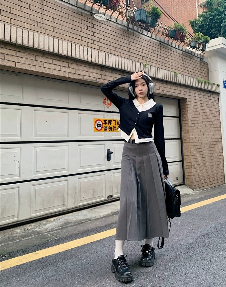 Autumn maiden tops Pseudo-two sweater a set for women