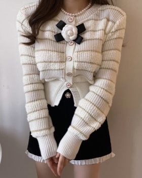 Pinched waist chanelstyle coat Korean style sweater