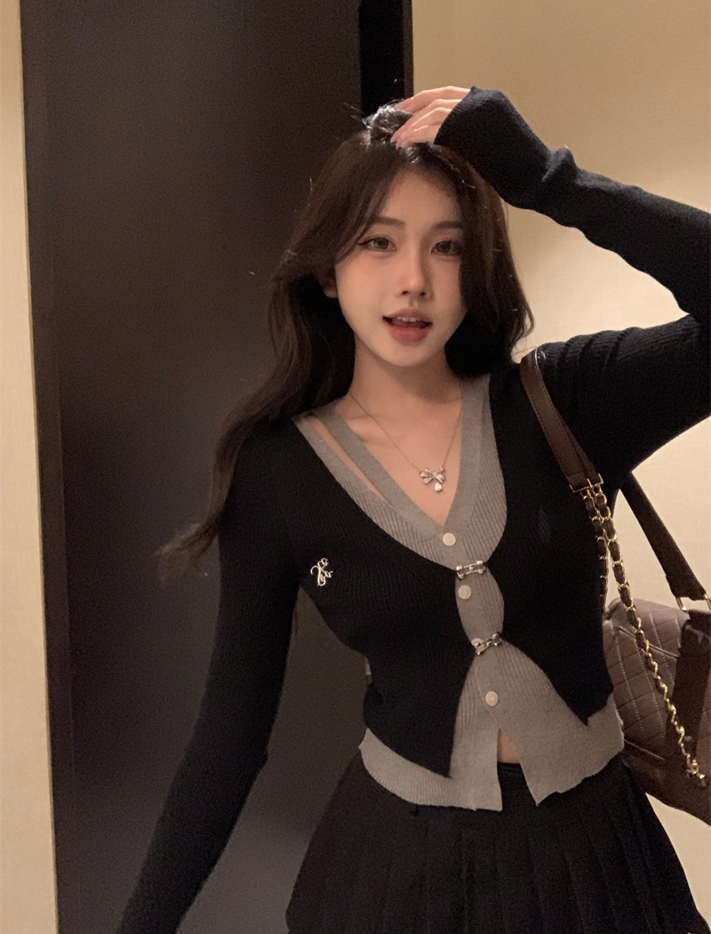 Pseudo-two irregular cardigan knitted sweater for women