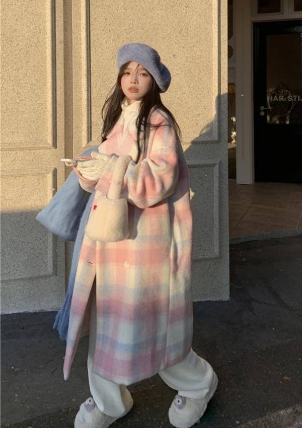 Long winter woolen coat large yard plaid overcoat for women