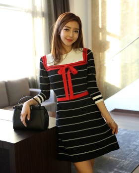 Splice round neck knitted dress stripe long slim sweater
