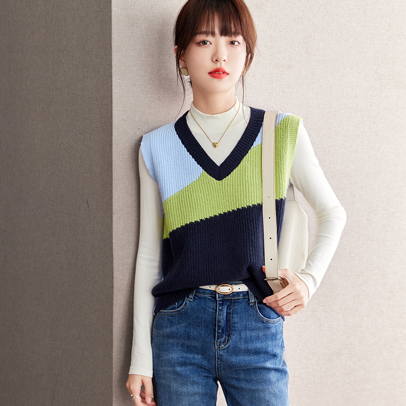 Sleeveless short tops knitted sweater for women