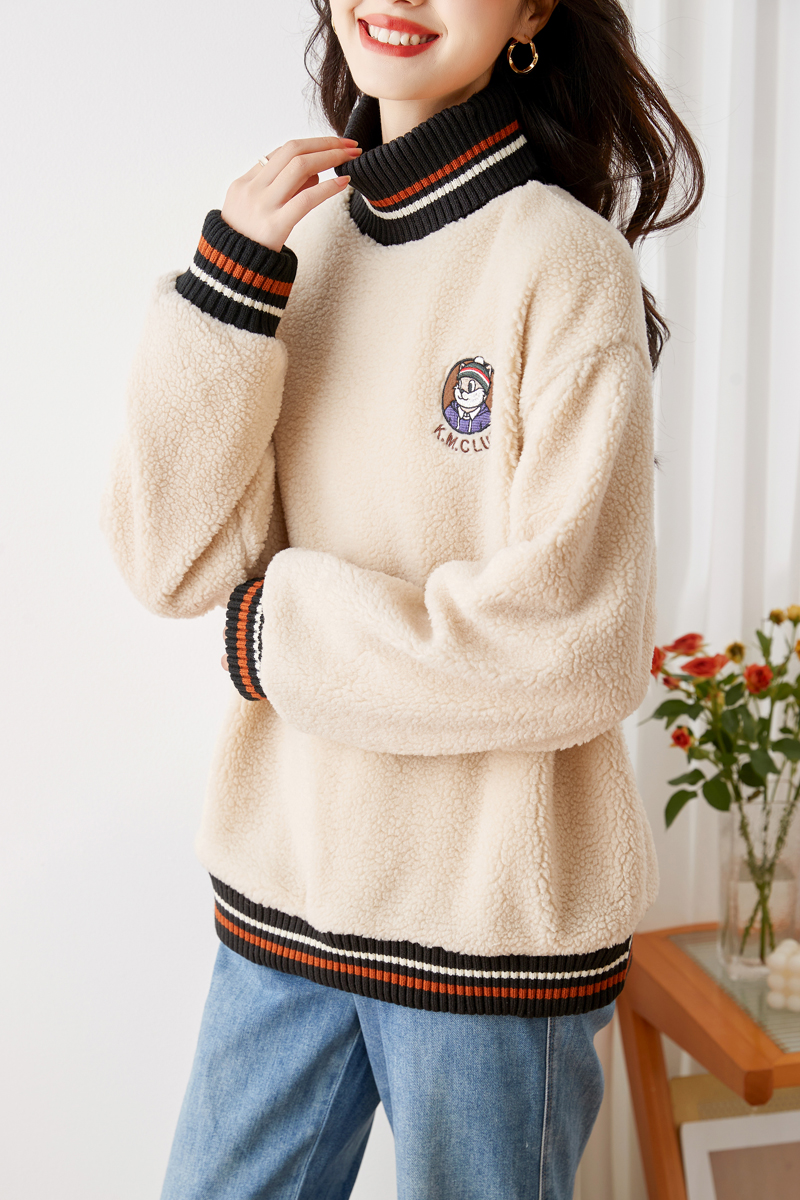 Autumn and winter lambs wool hoodie thick high collar coat