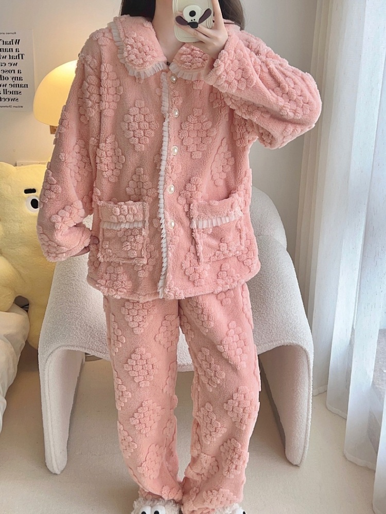 Coral velvet pajamas plus velvet cardigan for women