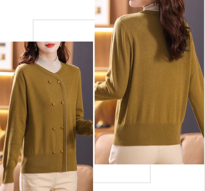 Pseudo-two sweater bottoming shirt for women