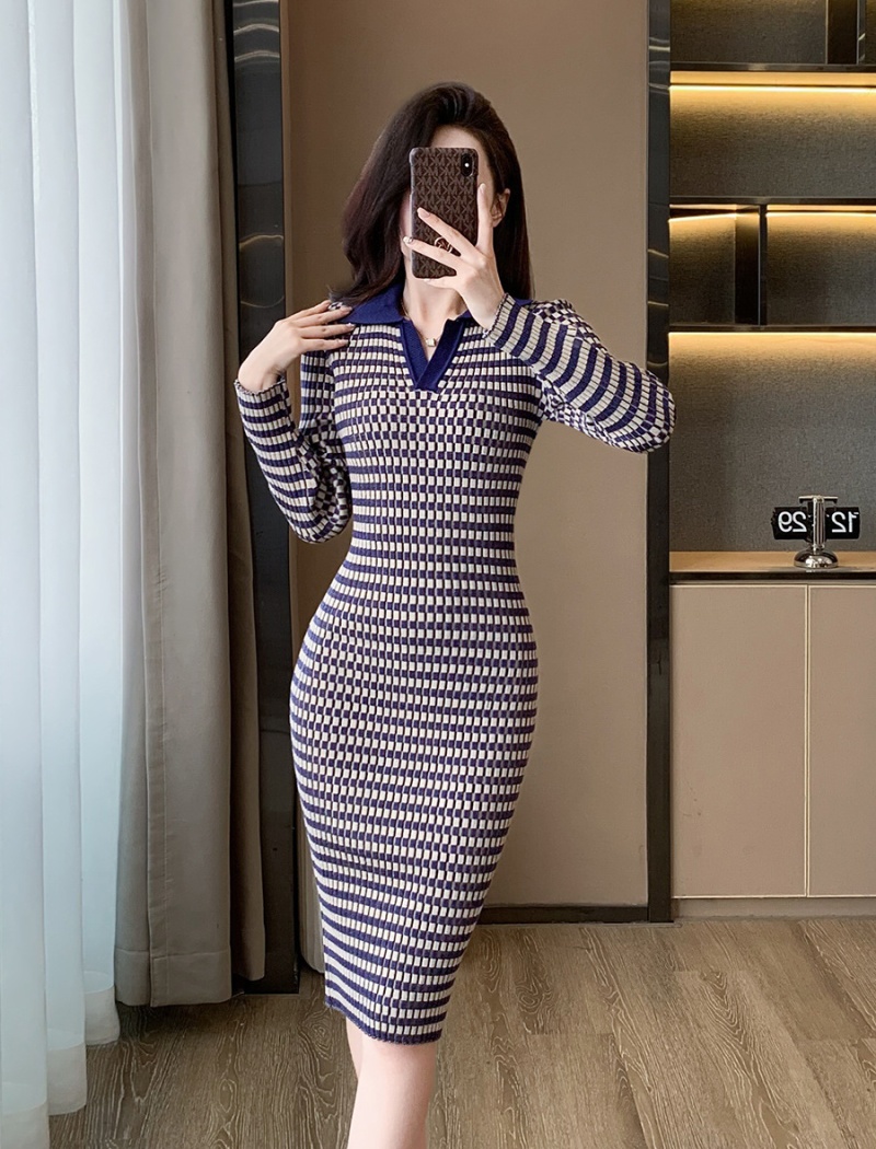 Slim bottoming dress exceed knee sweater dress for women