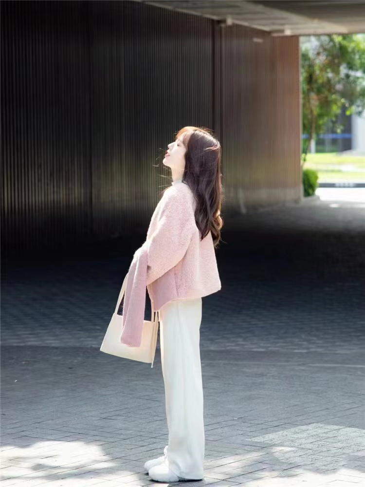 Short chanelstyle pink tops winter plush coat for women