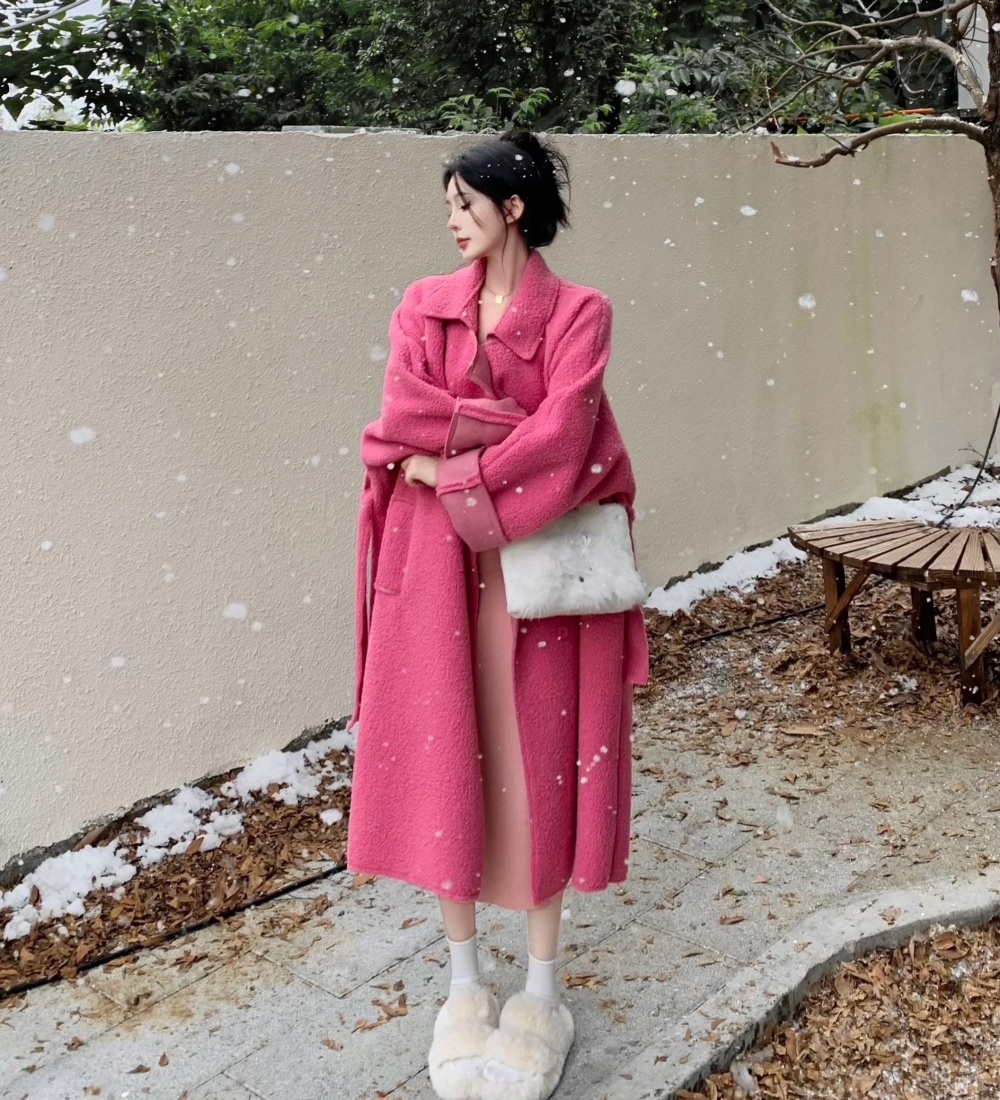 Lambs wool Hepburn style overcoat winter coat for women