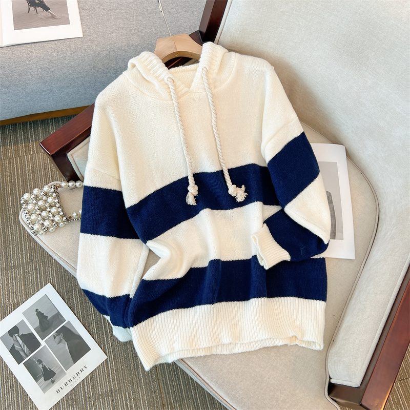 Large yard knitted hoodie retro hooded sweater for women