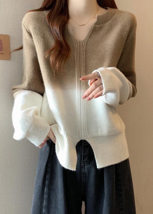 Fat V-neck tops lazy Western style sweater for women
