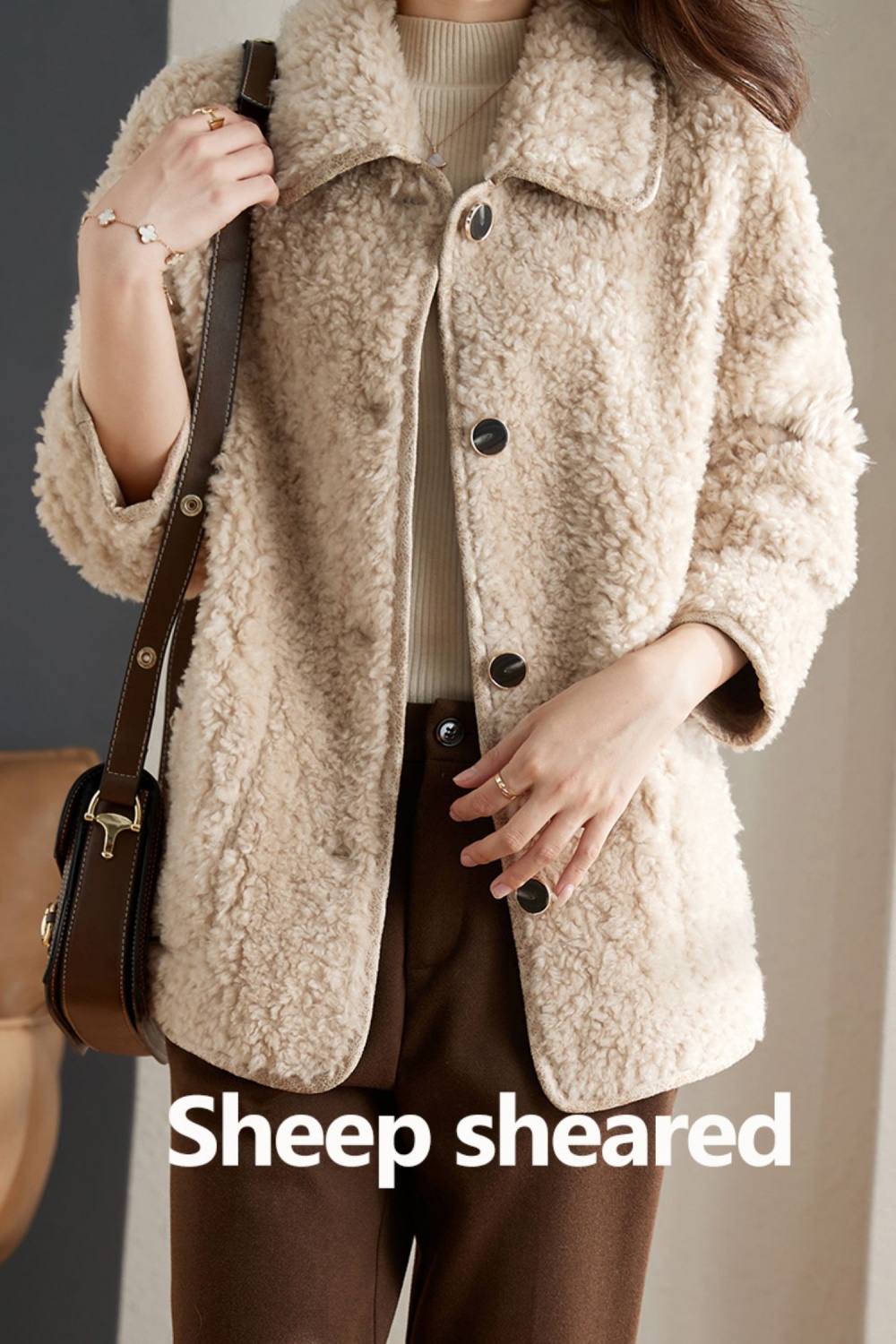 Wool short overcoat small fellow winter coat for women