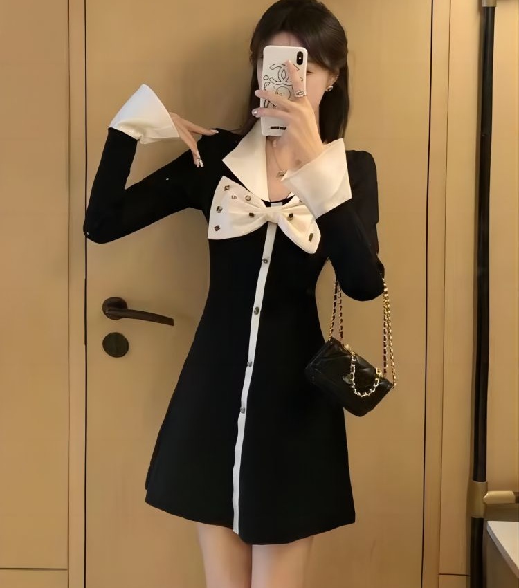 Knitted bottoming sweet long sleeve trumpet sleeves dress