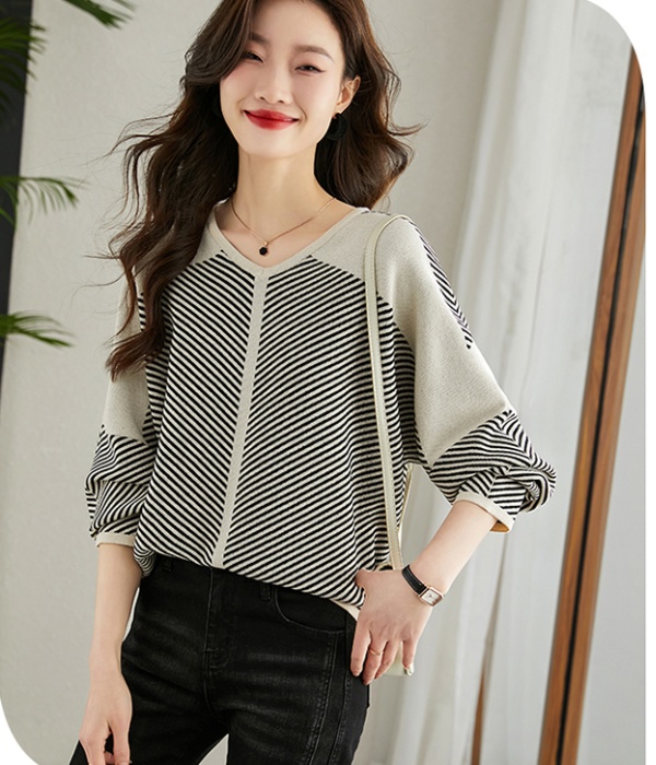 Fashion tops Western style bottoming shirt for women