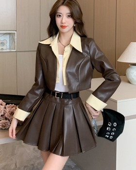 Stitching leather pleated coat slim skirt 2pcs set