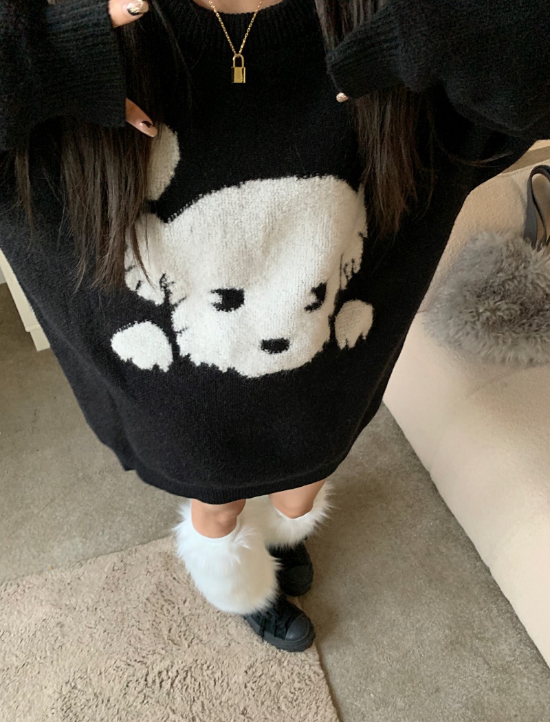 Pullover round neck winter black pattern thick sweater