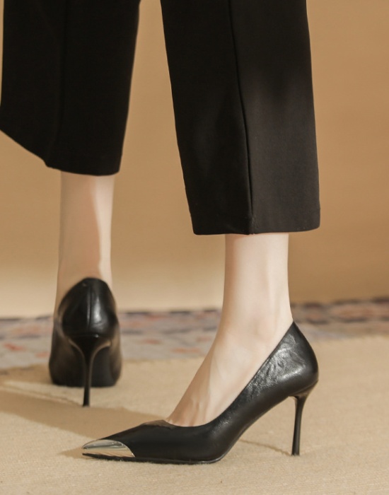 Retro sheepskin shoes low metal high-heeled shoes for women