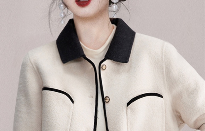 Chanelstyle short tops woolen woolen coat for women